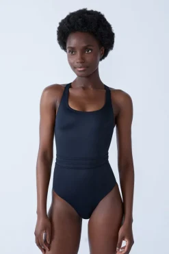 ETAM Bañadores|Bañador menstrual de una pieza con espalda cruzada NEGRO