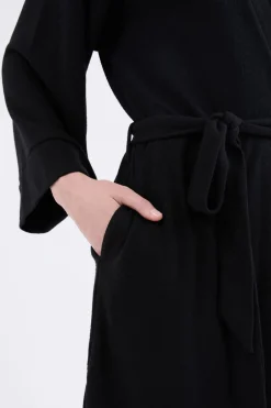 ETAM Los Pijamas Más Responsables|Batas|Bata de terciopelo NEGRO