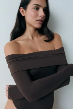ETAM Bodys|Body con hombros descubiertos CHOCOLATE
