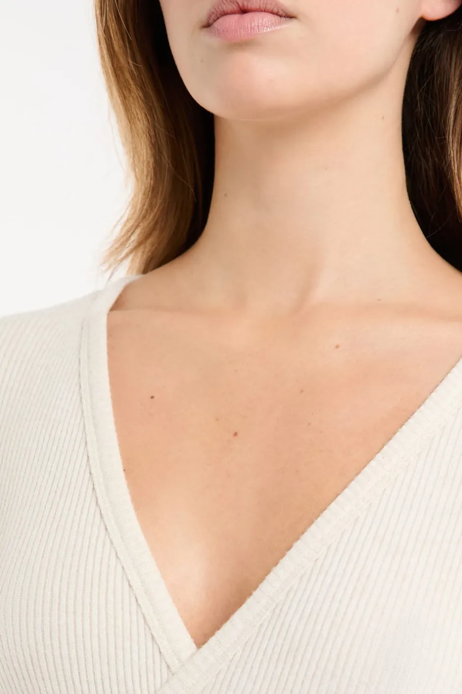 ETAM Homewear|Partes De Arriba De Pijama|Body de manga larga con cuello cruzado BEIGE