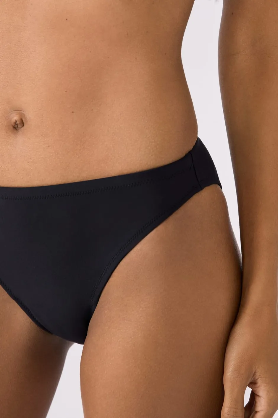 ETAM Bikini|Braguita de bikini menstrual NEGRO