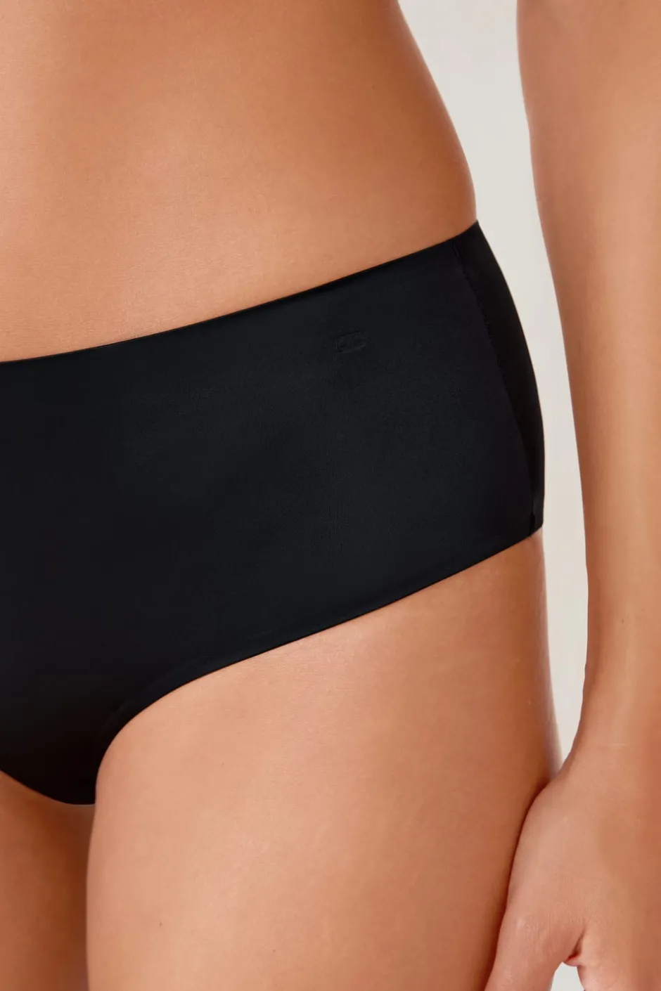 ETAM Braguitas Invisibles|Culotte|Braguita de microfibra NEGRO