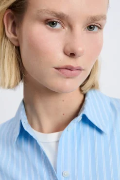 ETAM Camisas Y Blusas Estampadas|Camisas Fluidas|Camisa de manga larga de algodón con cinturón AZUL CIELO