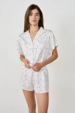 ETAM Partes De Arriba De Pijama|Los Pijamas Más Responsables|Camisa de pijama de satén con estampado de corazones MULTICOLOR