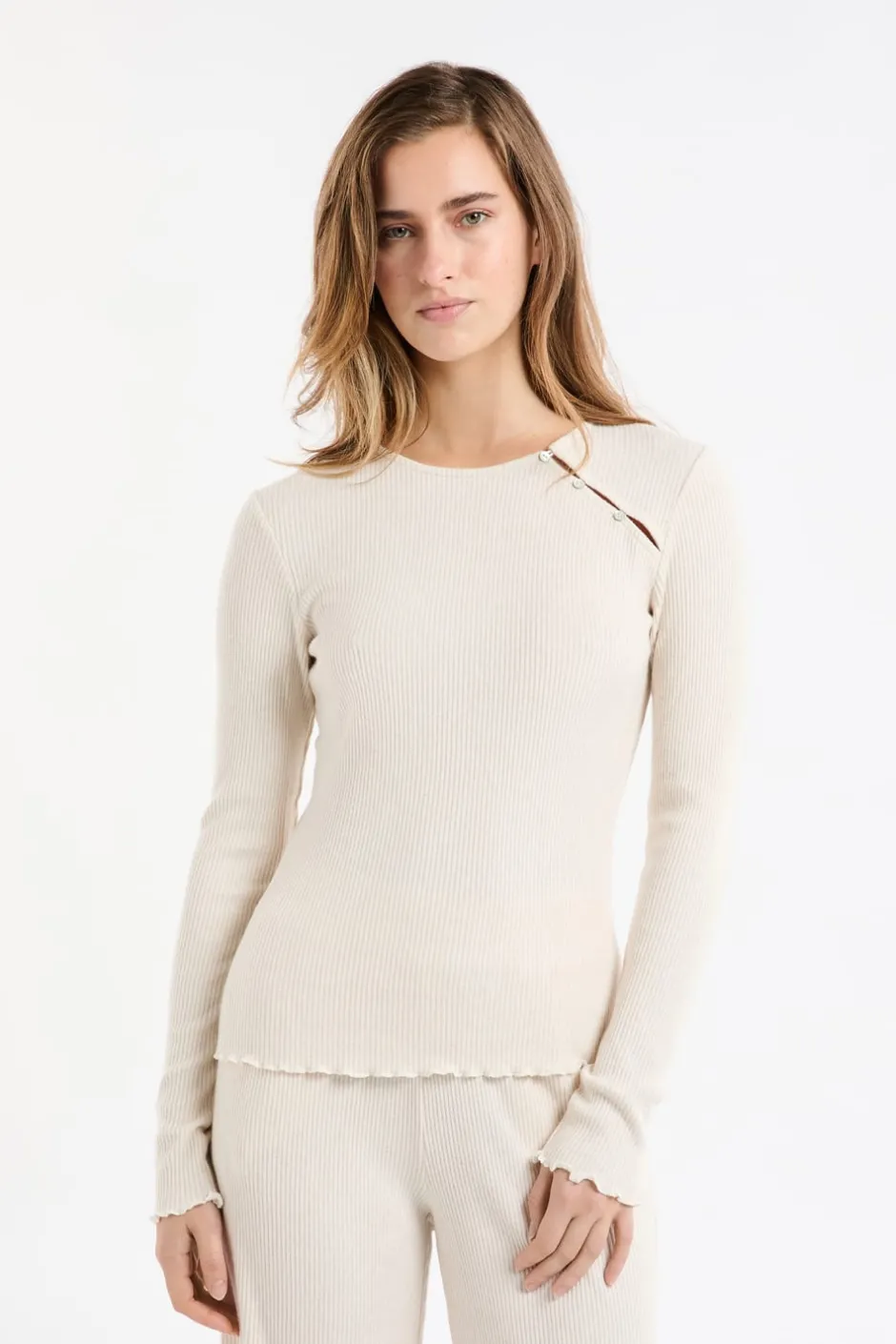 ETAM Homewear|Partes De Arriba De Pijama|Camiseta de pijama acanalada con botones BEIGE