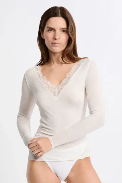 ETAM Colección Térmica|Pijamas Esenciales|Camiseta térmica con cuello en V y cashmere CRUDO