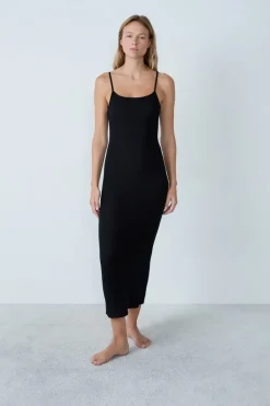 ETAM Homewear|Camisones De Tirantes|Camisón largo de algodón acanalado con tirantes finos NEGRO