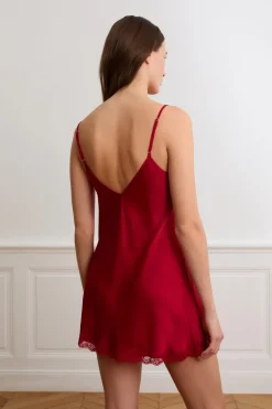 ETAM Los Pijamas Más Responsables|Pijamas Sexy|Camisón satinado con detalles de encaje ROJO
