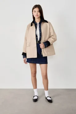 ETAM Chaquetas|Chaqueta con cuello de terciopelo y corte recto LISTO PARA TE&Ntilde;IR