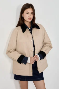ETAM Chaquetas|Chaqueta con cuello de terciopelo y corte recto LISTO PARA TE&Ntilde;IR
