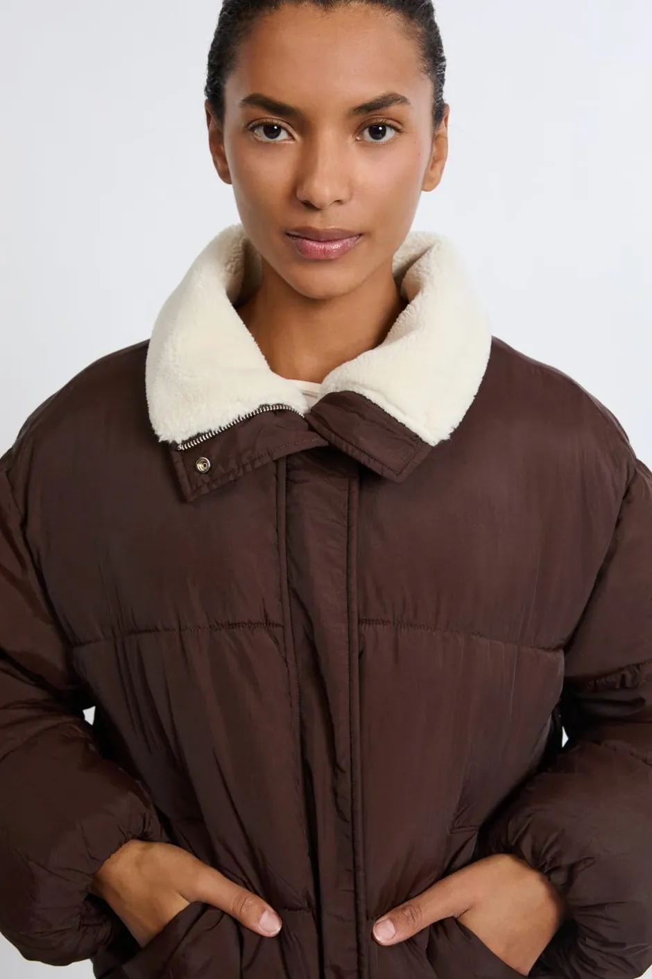 ETAM Abrigos Cortos|Plumíferos|Chaqueta corta acolchada MARRÓN