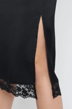 ETAM Los Pijamas Más Responsables|Falda de pijama satinada con detalles de encaje NEGRO