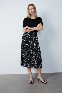 ETAM Faldas Estampadas|Faldas Largas|Falda larga plisada estampada ESTAMPADO