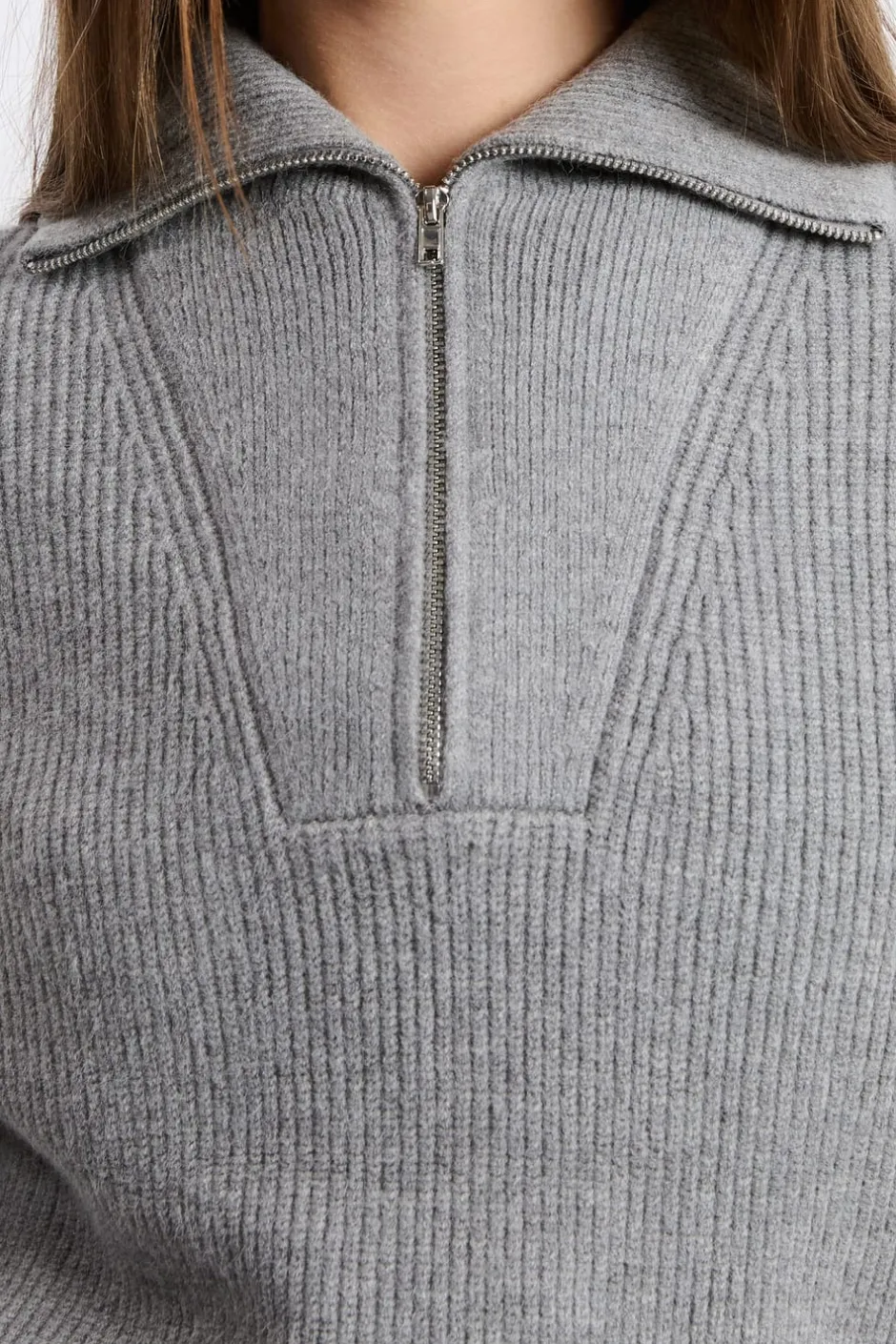 ETAM Básicos|Cuello Cremallera|Jersey con cuello camisero y cremallera GRIS