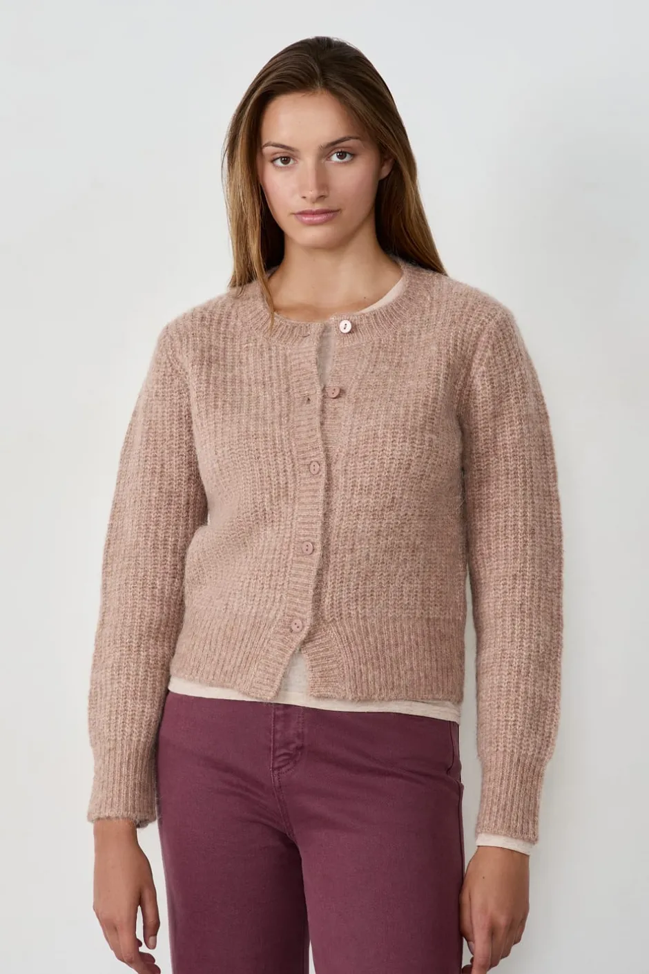 ETAM Chaquetas|Jersey tipo cárdigan con botones y mangas largas HENNE
