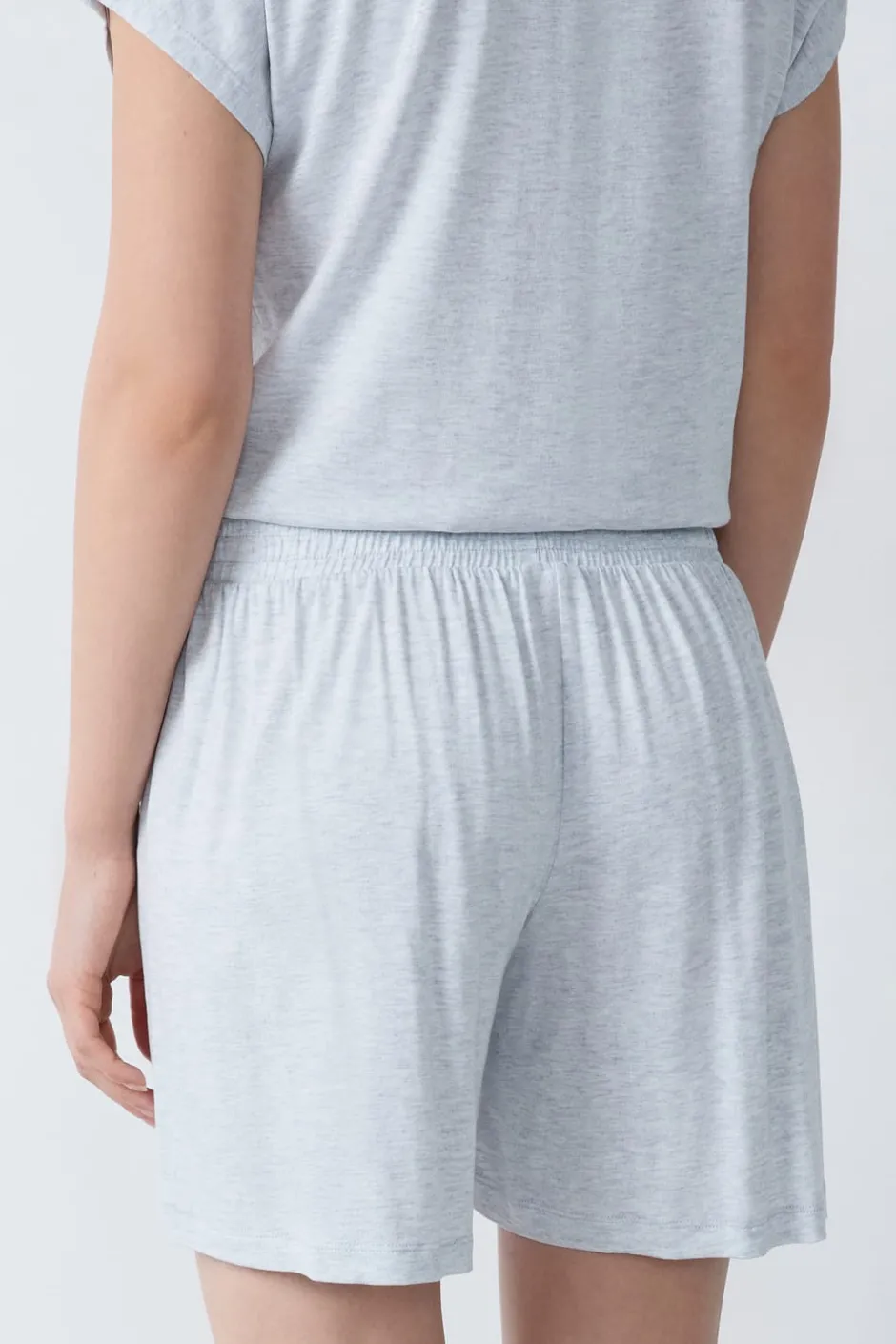 ETAM Partes De Abajo De Pijama|Los Pijamas Más Responsables|Pantalón corto de pijama de modal GRIS CLARO