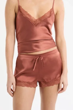 ETAM Pijamas De Seda|Partes De Abajo De Pijama|Pantalón corto de seda con detalles de encaje arena