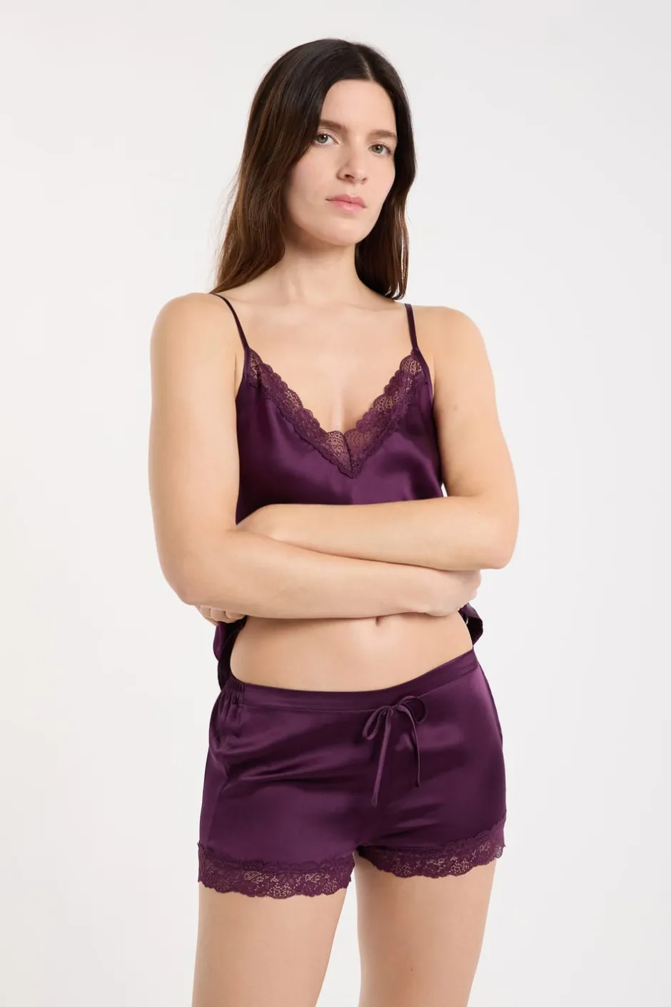 ETAM Pijamas De Seda|Partes De Abajo De Pijama|Pantalón corto de seda con detalles de encaje morado