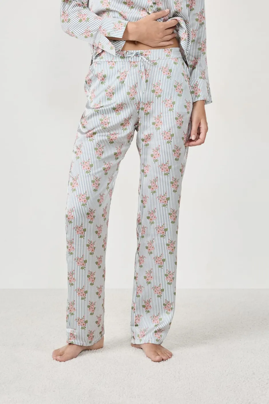 ETAM Partes De Abajo De Pijama|Los Pijamas Más Responsables|Pantalón de pijama satinados con estampado floral IMP FD BLANCO