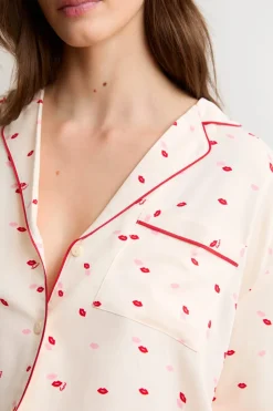 ETAM Los Pijamas Más Responsables|Partes De Arriba De Pijama|Pantalón de pijama satinados con estampado de besos IMP FOND ROSA