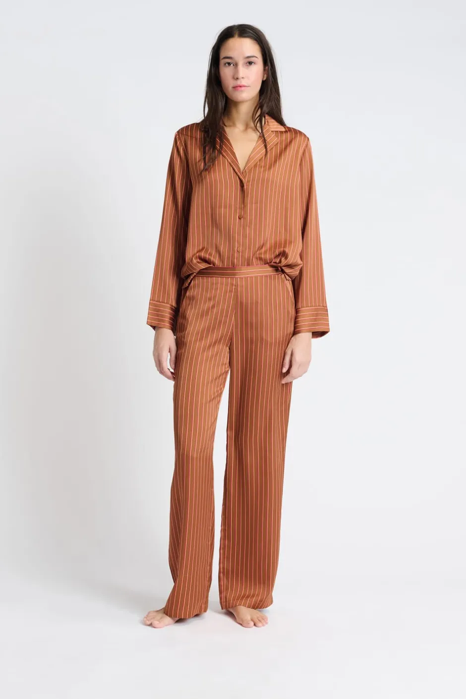 ETAM Partes De Abajo De Pijama|Los Pijamas Más Responsables|Pantalón de pijama satinado a rayas BRONZE