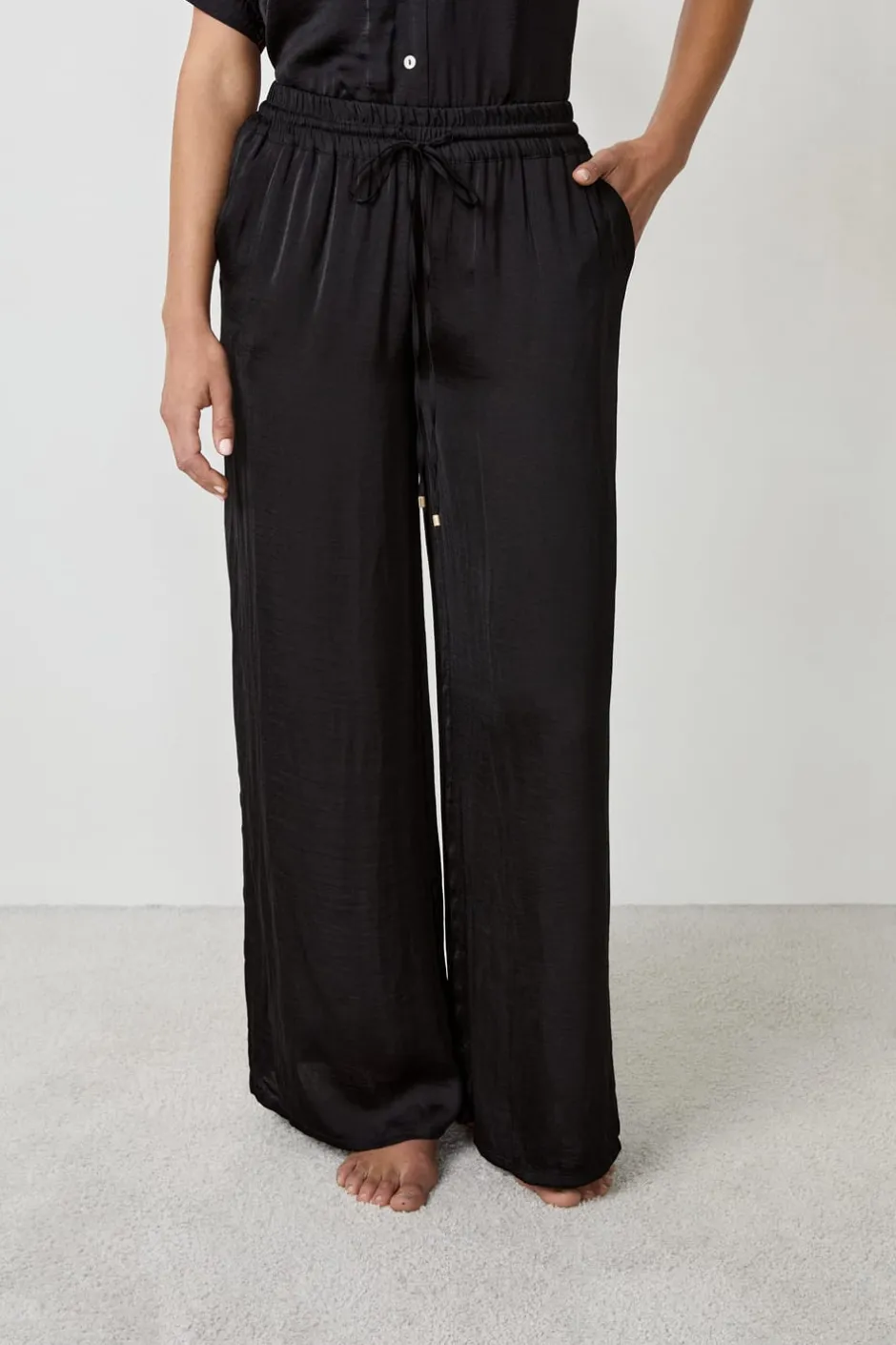 ETAM Partes De Abajo De Pijama|Pantalón satinado de corte ancho NEGRO