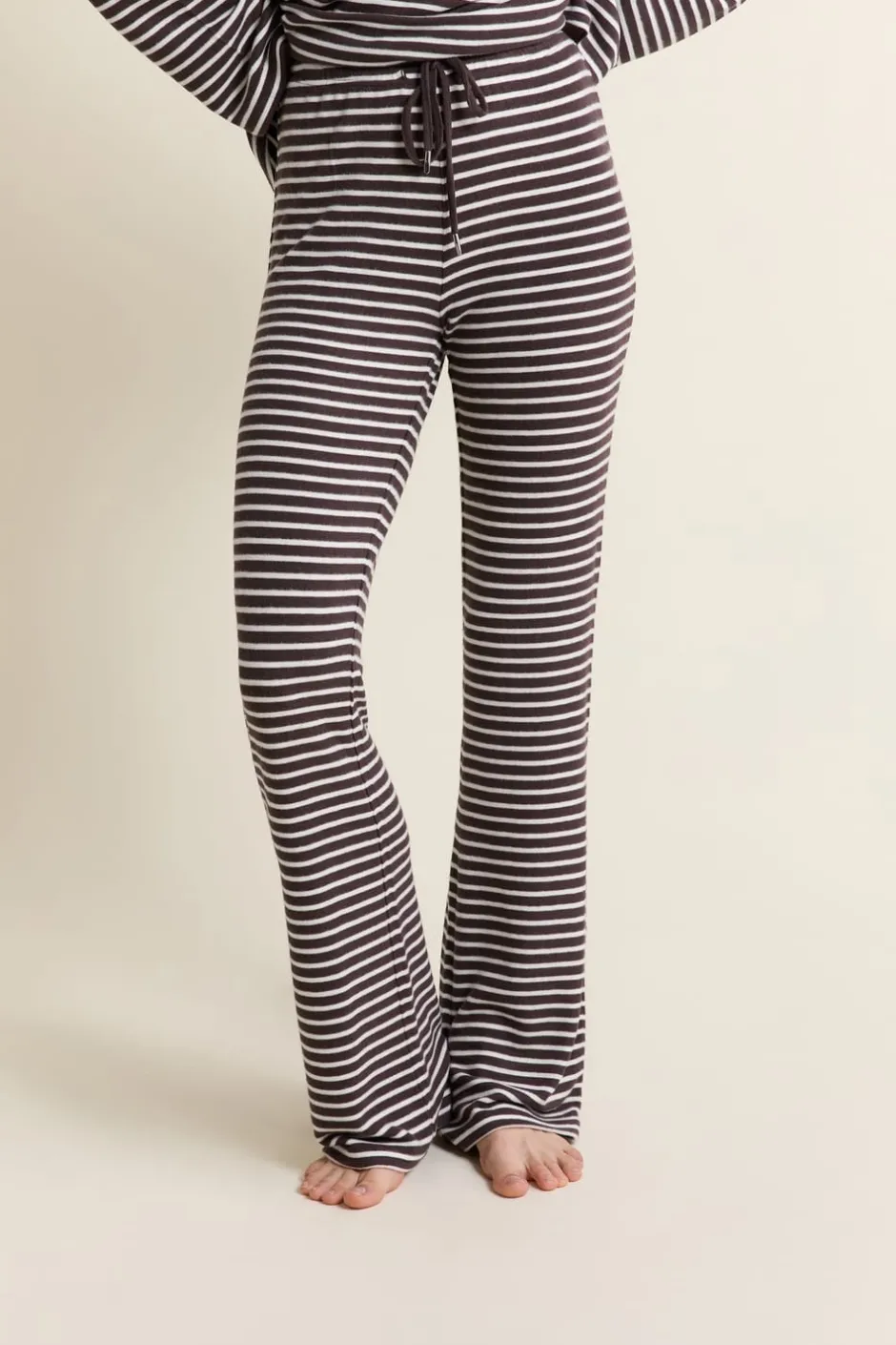 ETAM Homewear|Los Pijamas Más Responsables|Pantalon de pyjama à rayures CHOCOLAT