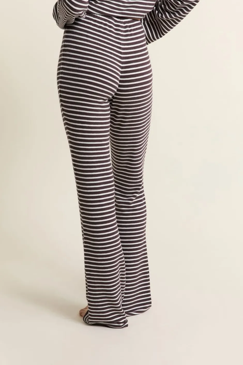 ETAM Homewear|Los Pijamas Más Responsables|Pantalon de pyjama à rayures CHOCOLAT