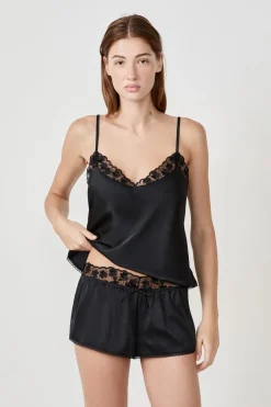 ETAM Partes De Abajo De Pijama|Los Pijamas Más Responsables|Pantalones cortos de pijama satinados con detalles de encaje NEGRO