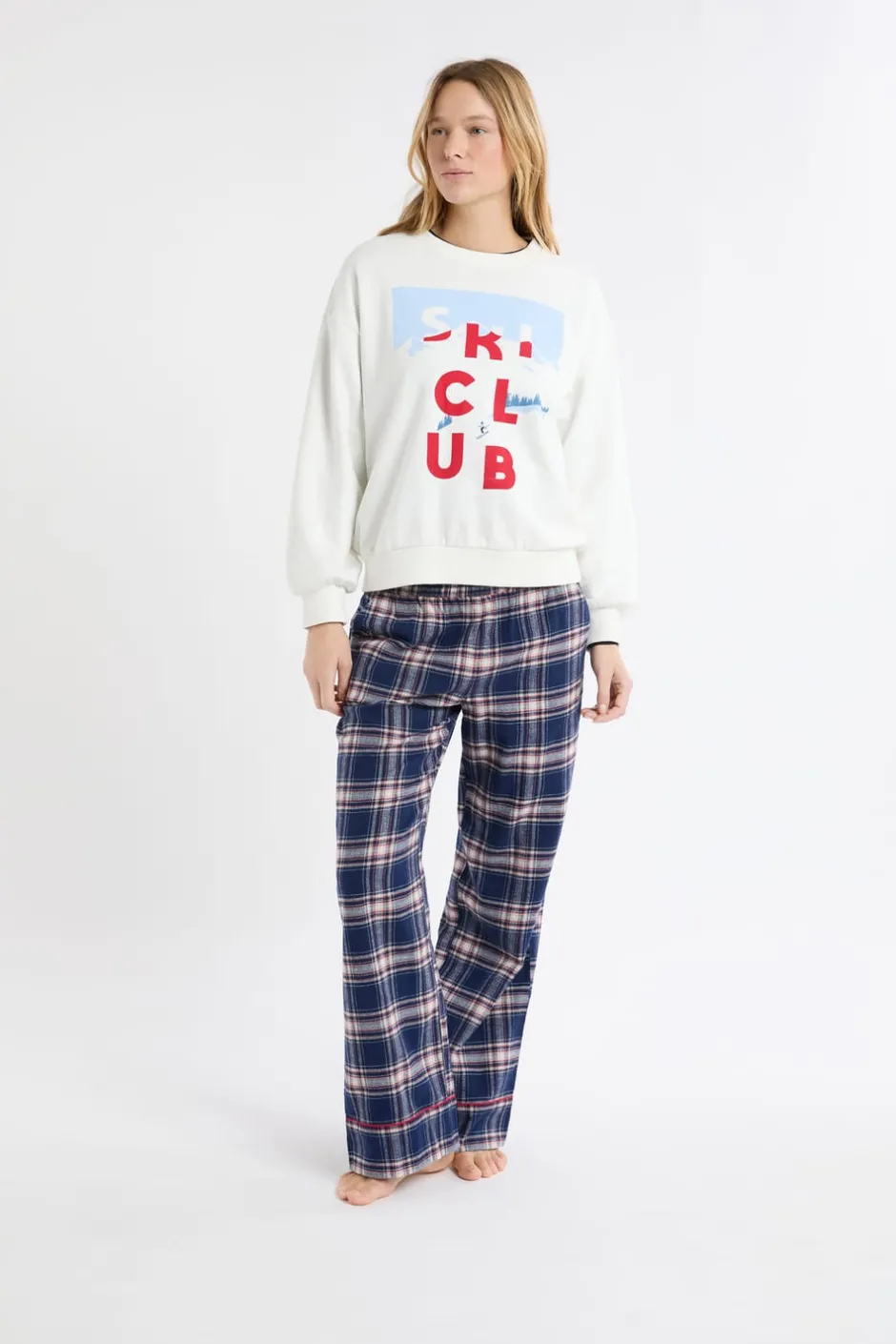 ETAM Los Pijamas Más Responsables|Ponchos, Sudaderas Y Chaquetas|Sudadera de algodón con estampado de esquiadores crudo