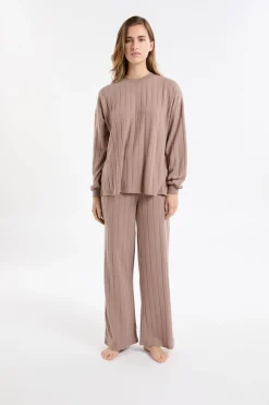 ETAM Homewear|Los Pijamas Más Responsables|Sudadera de pijama con cuello redondo MARR&Oacute;N
