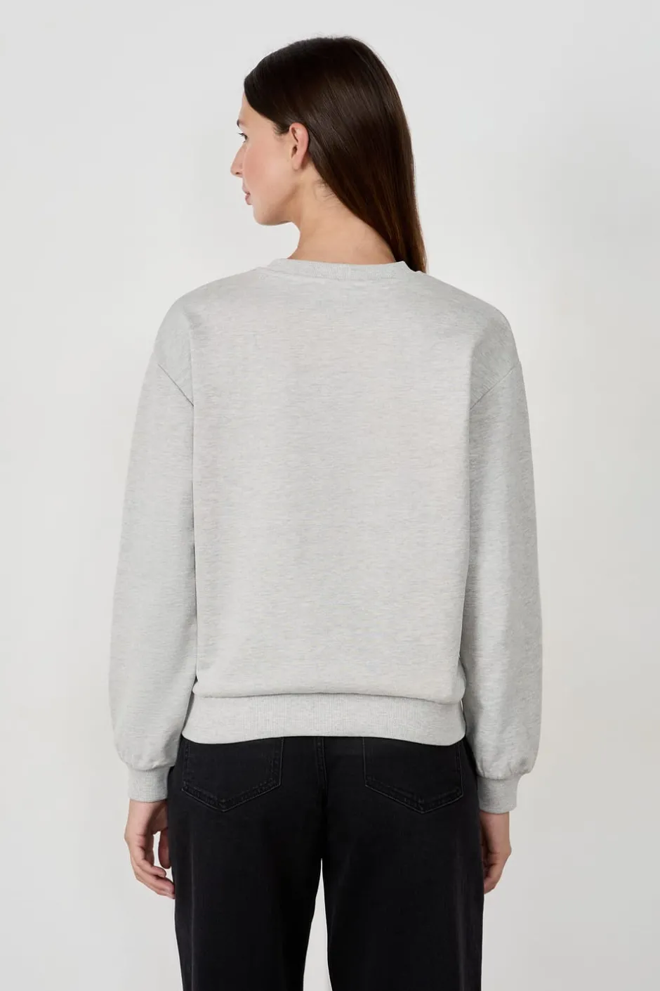 ETAM Básicos|Cuello Redondo|Sudadera estampada corazón GRIS
