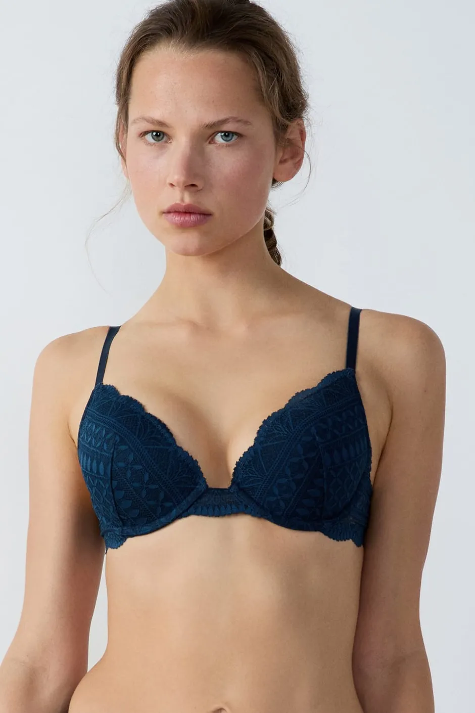 ETAM Push Up|Sujetadores Talla Grande: Copas D-G|Sujetador Nº 2 - Push up escote pronunciado AZUL TINTA