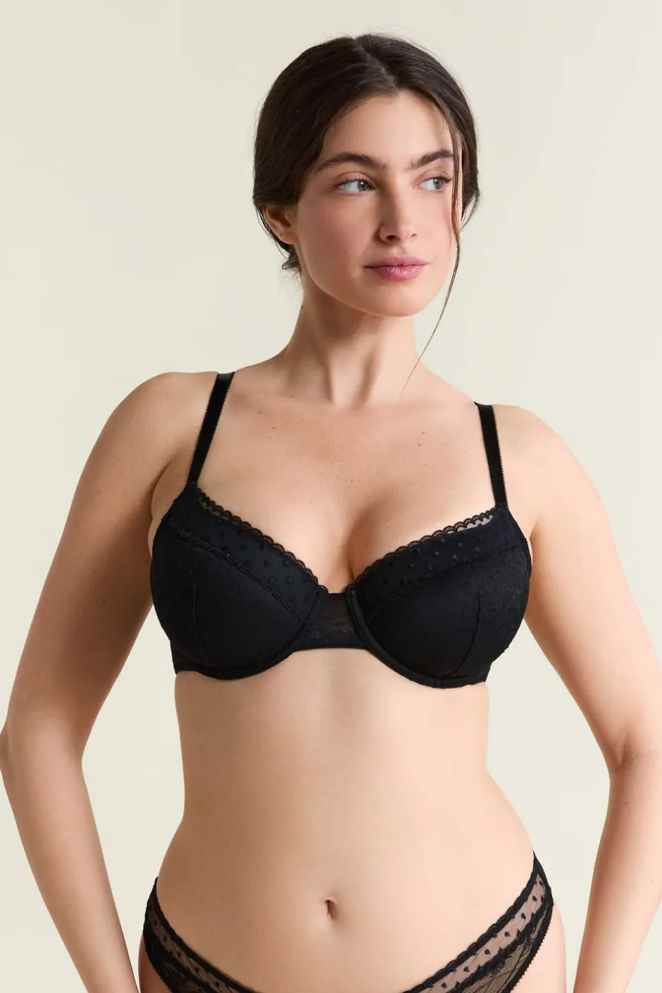 ETAM Sujetadores Talla Grande: Copas D-G|Sujetadores Sexy|Sujetador N.9 - Balconnet con bordado NEGRO