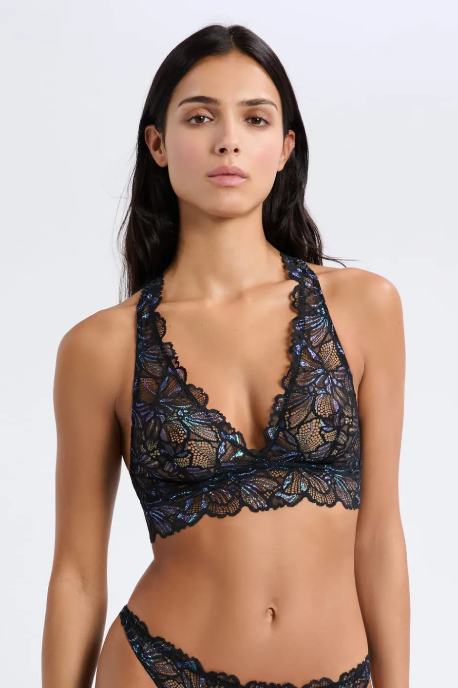 ETAM Bralette|Sin Aro|Sujetador tejido brillante NEGRO