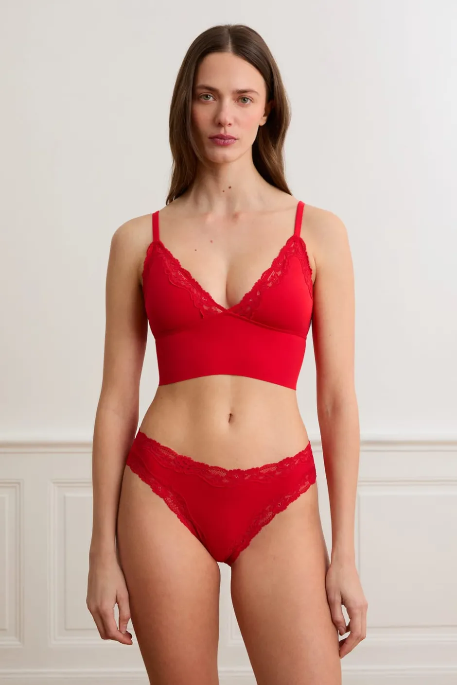 ETAM Triángulo|Sin Aro|Sujetador triangular de microfibra y encaje ROJO