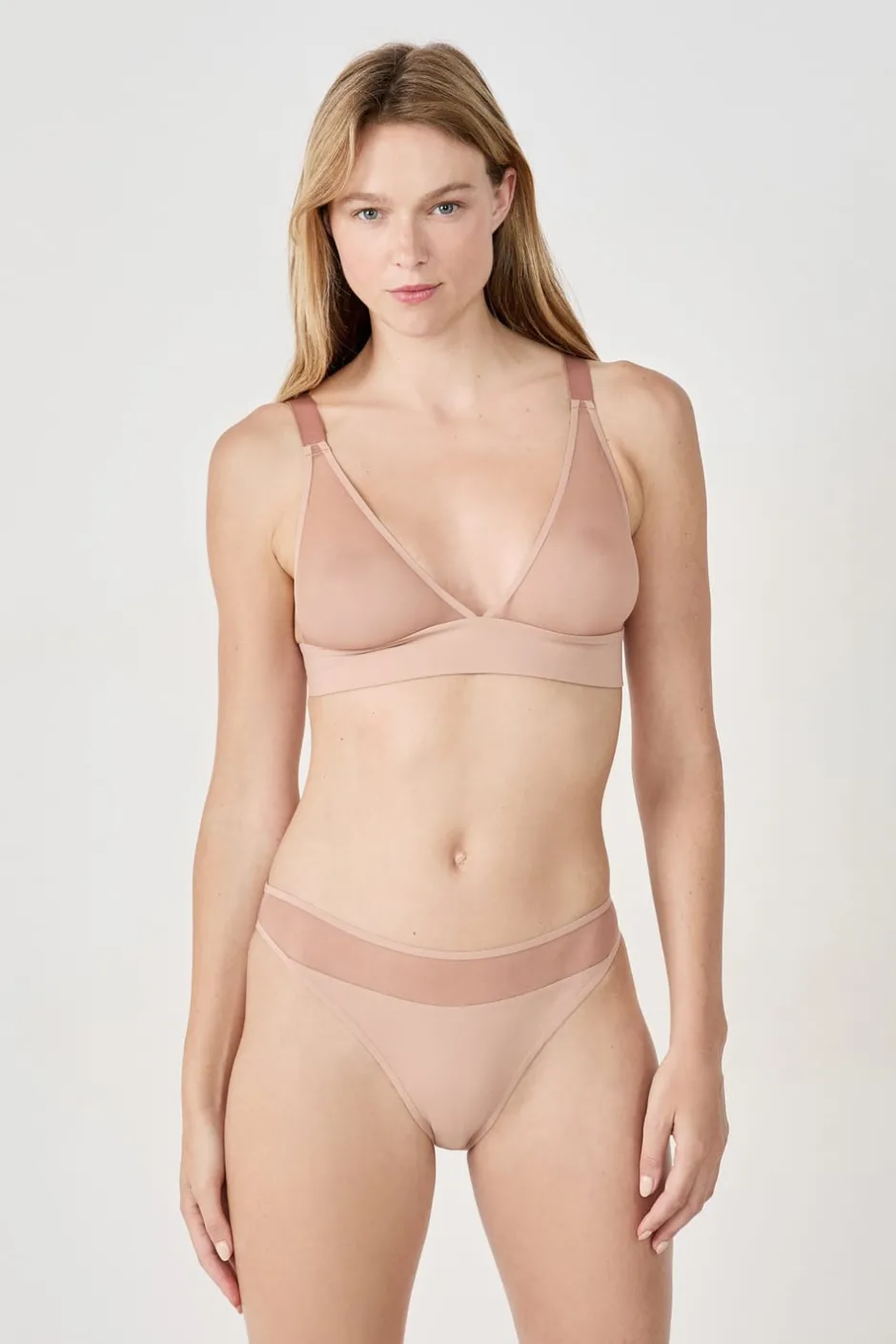 ETAM Sujetadores Talla Grande: Copas D-G|Sujetadores Invisibles|Sujetador triángulo sin aros de tul BLUSH