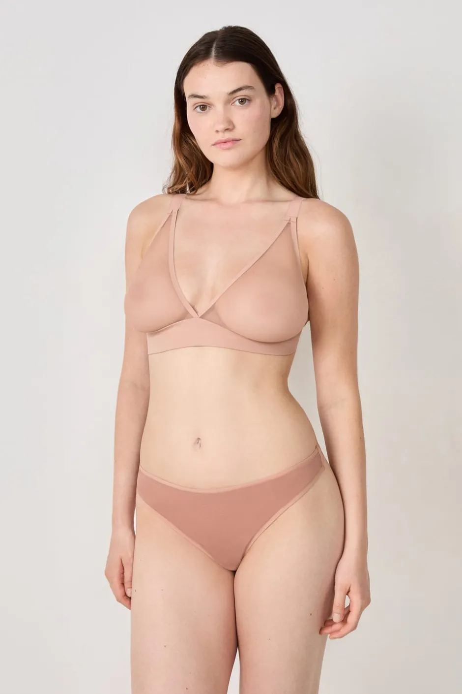 ETAM Sujetadores Talla Grande: Copas D-G|Sujetadores Invisibles|Sujetador triángulo sin aros de tul BLUSH