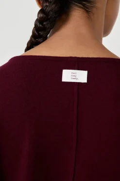 ETAM Homewear|Ponchos, Sudaderas Y Chaquetas|Suéter cuello en V BURDEOS GRANATE