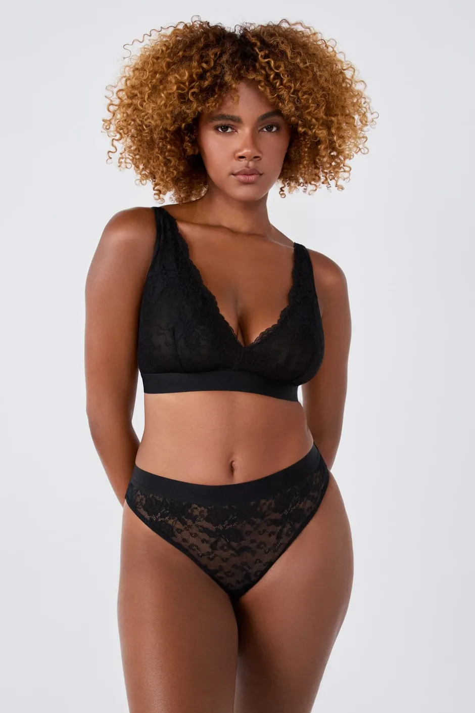 ETAM Braguitas Encaje|Novedades Braguitas|Tanga de encaje x Lemonade Dolls NOIR