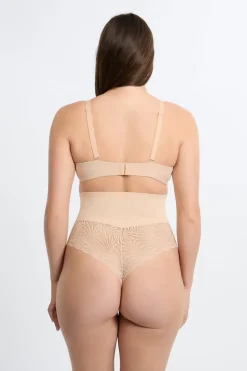 ETAM Braguitas Moldeadoras|Talle Alto|Tanga de talle alto moldeador con detalles de encaje - Sujeción media C.BEIGE