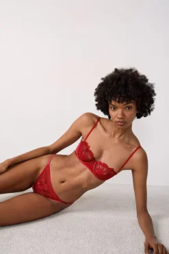 ETAM Tanga|Tanga de tul bordado ROJO