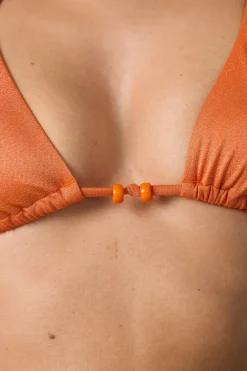 ETAM Triángulos|Top bikini triangular detalle perla NARANJA