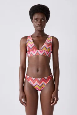 ETAM Triángulos|Top bikini triangular ESTAMPADO