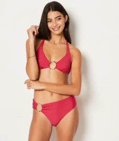 ETAM Triángulos|Top bikini triángulo con detalle de anillas La modelo mide 1m75 y viste S