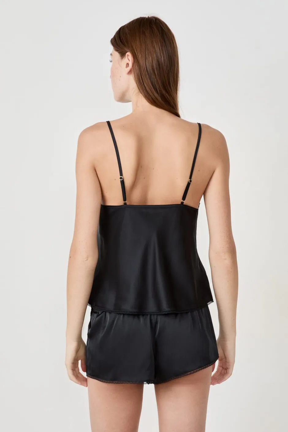 ETAM Pijamas Sexy|Partes De Arriba De Pijama|Top de tirantes satinado con detalles de encaje NEGRO