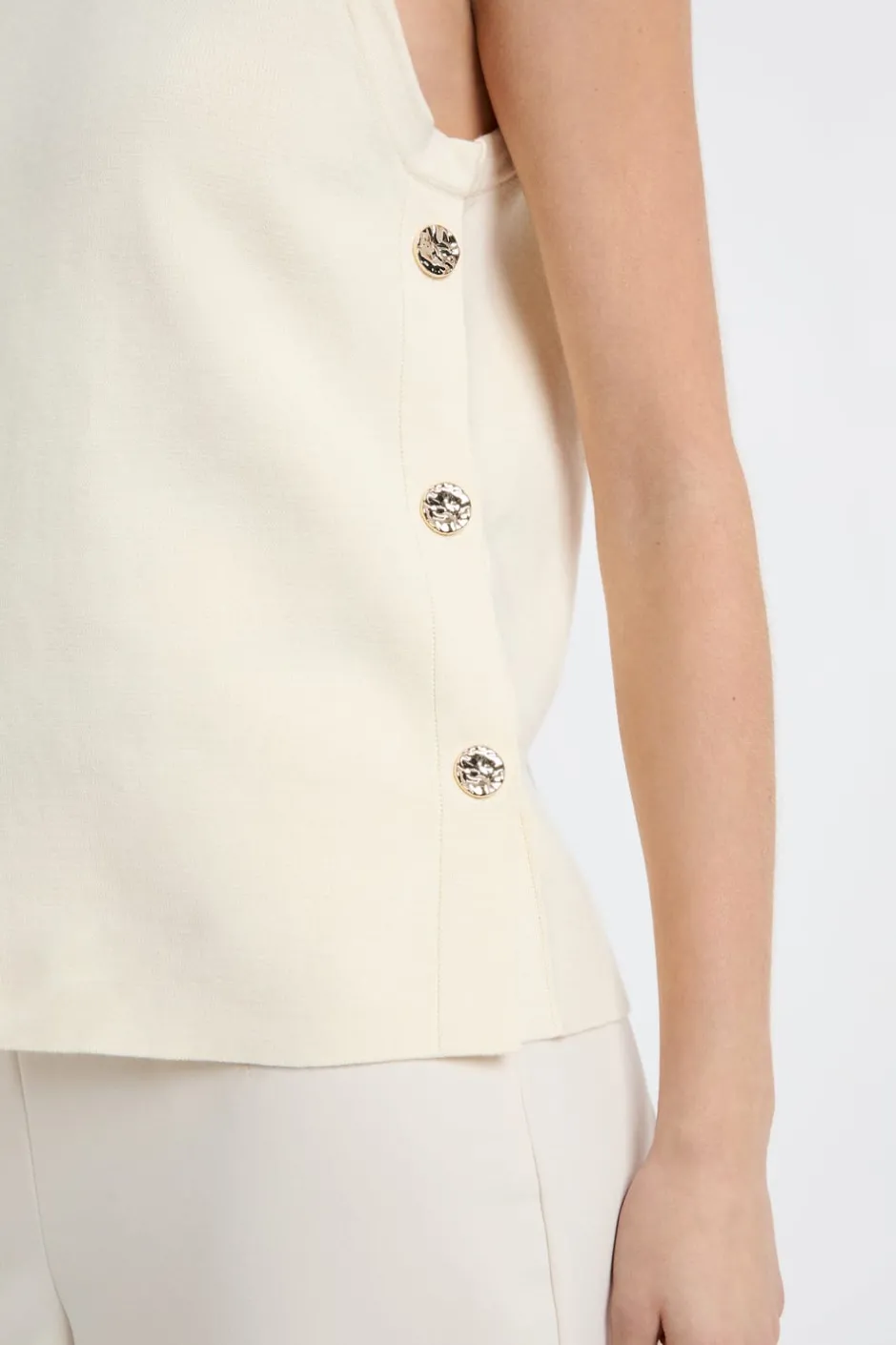 ETAM Sin Mangas|Cuello Redondo|Top sin mangas de algodón con botones dorados lino